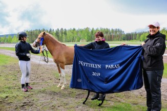 61754054_2211591775555058_8672132243046531072_n